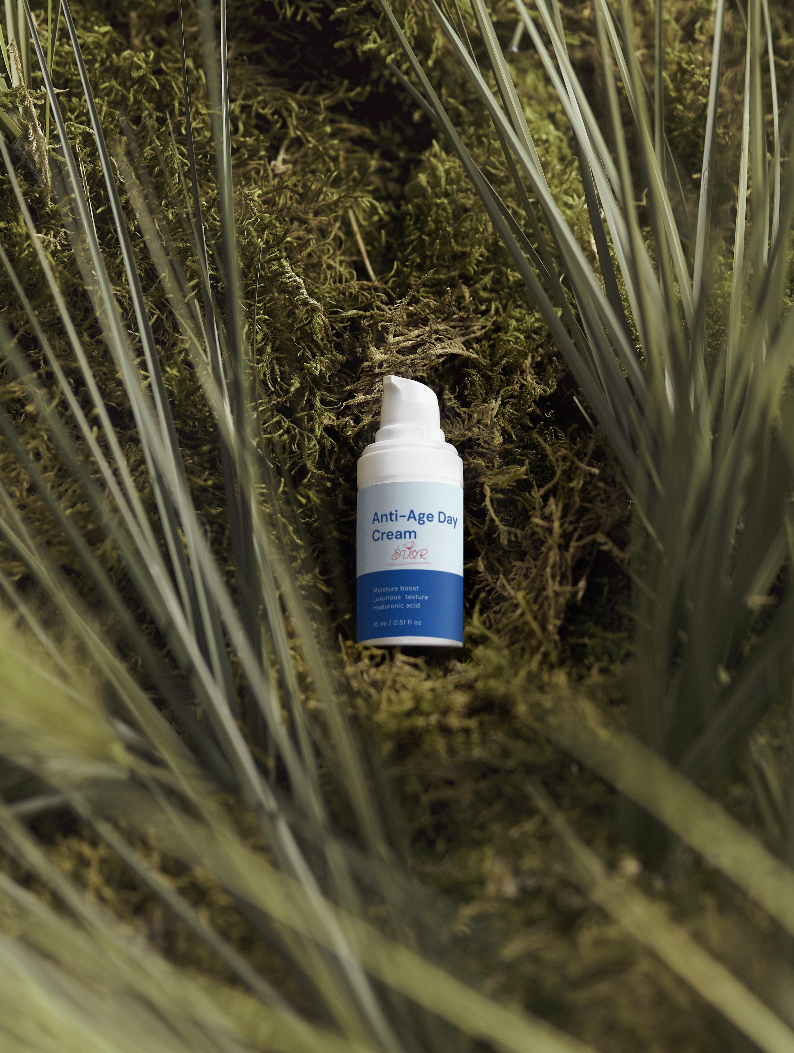 Clear Complexion Collection Box