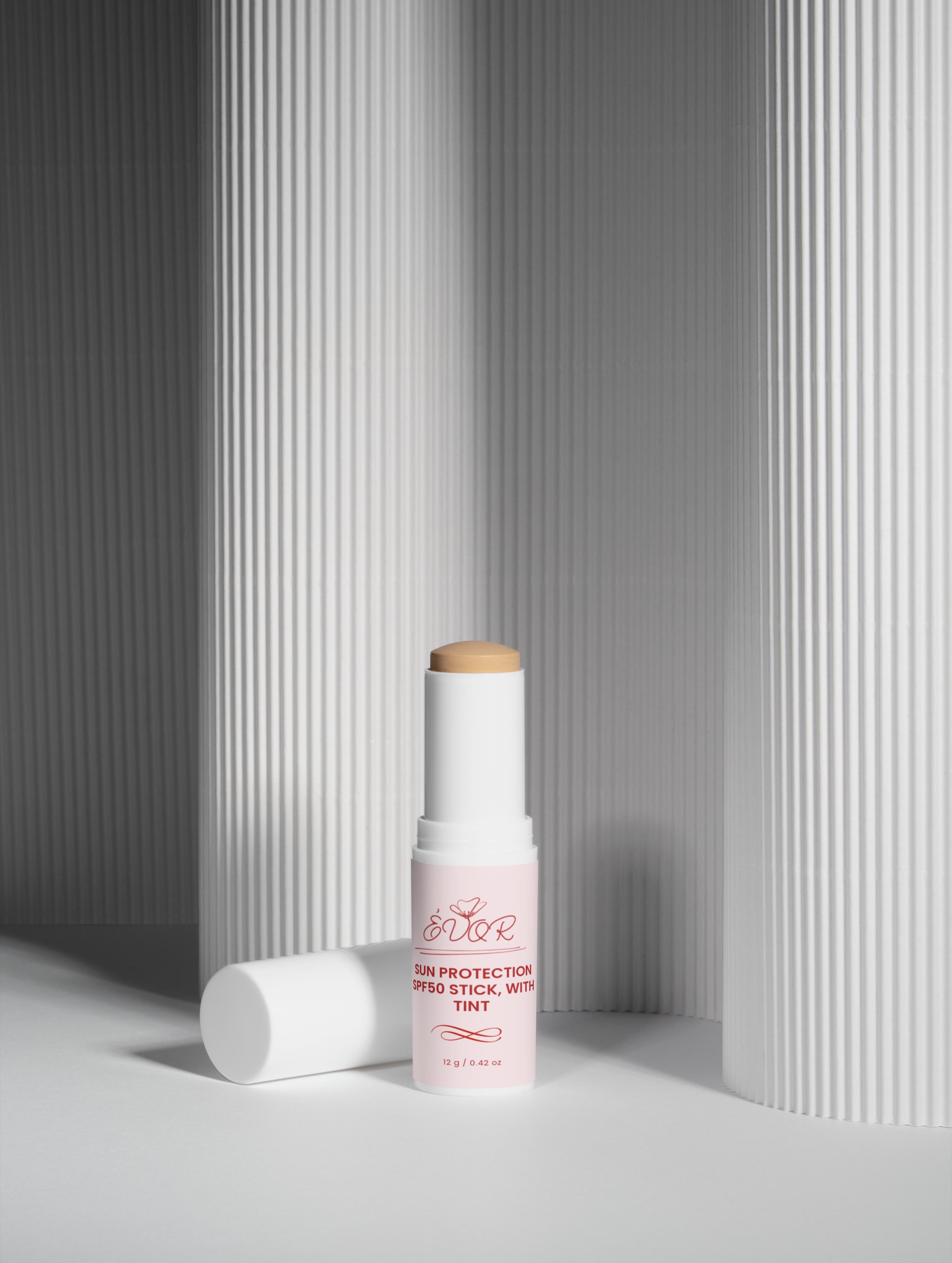 Sun Protection SPF50 Stick, with tint